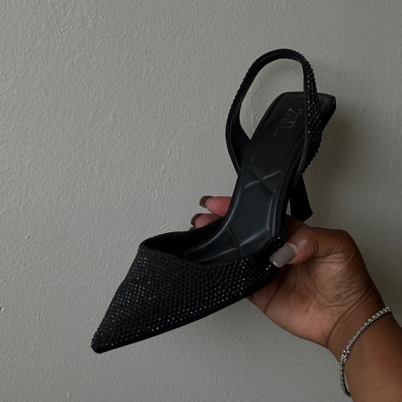 Zara Black pointed toe slingback heels with rhinestone detail Size 9 - Picture 6 of 9